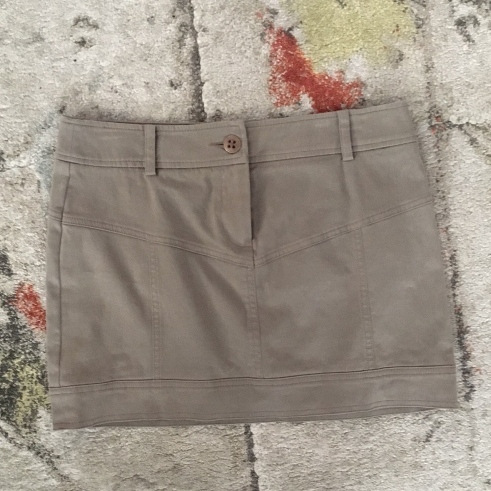 EUC TRINA TURK MINI SKIRT